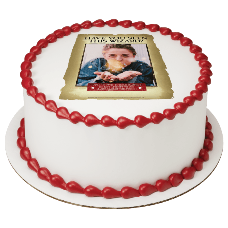 HARRY POTTER™ Wizarding World Cake