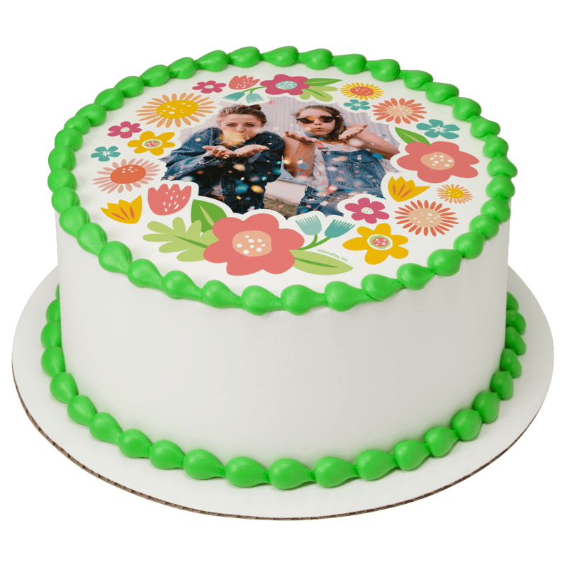 Delicate Florals Wreath Cake
